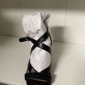 Strappy leather sandals